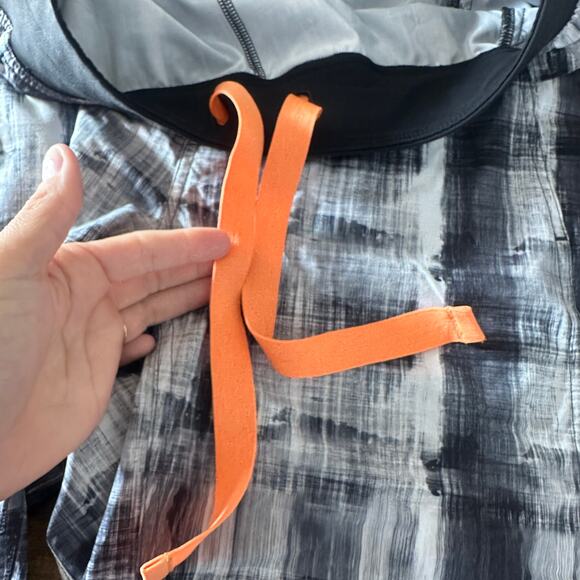 Lululemon The Plaid men’s shorts small 10” inseam liner less pockets - Picture 5 of 9